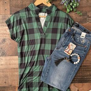 Heimish USA Green & Black Buffalo Check Top | NWT |‎ Soft & Stretchy Small